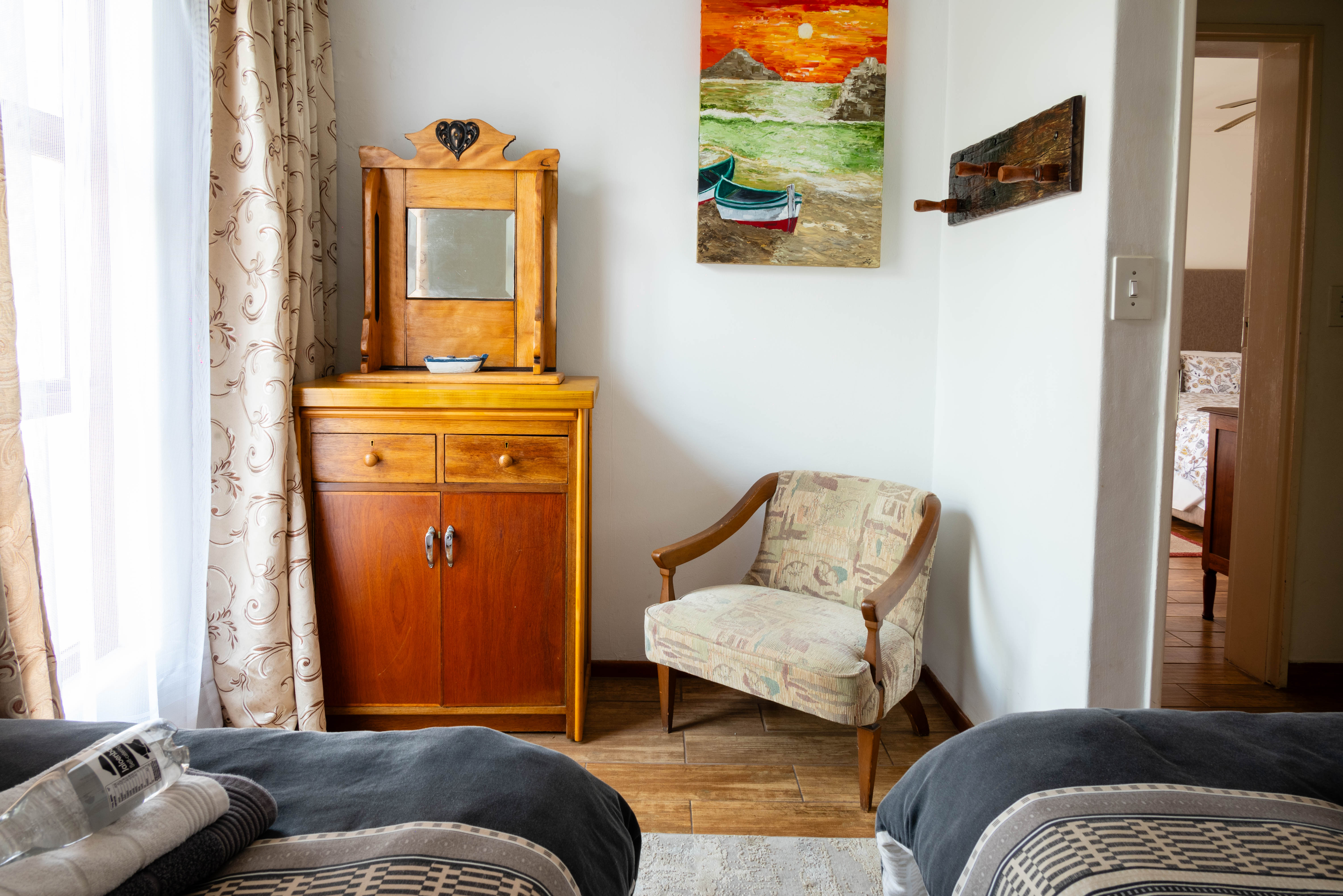 Cottage Second Bedroom